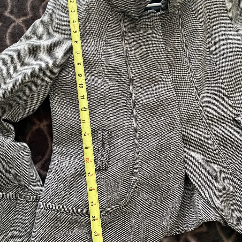 Zara Gray Belted Blazer - Picture 7 of 16
